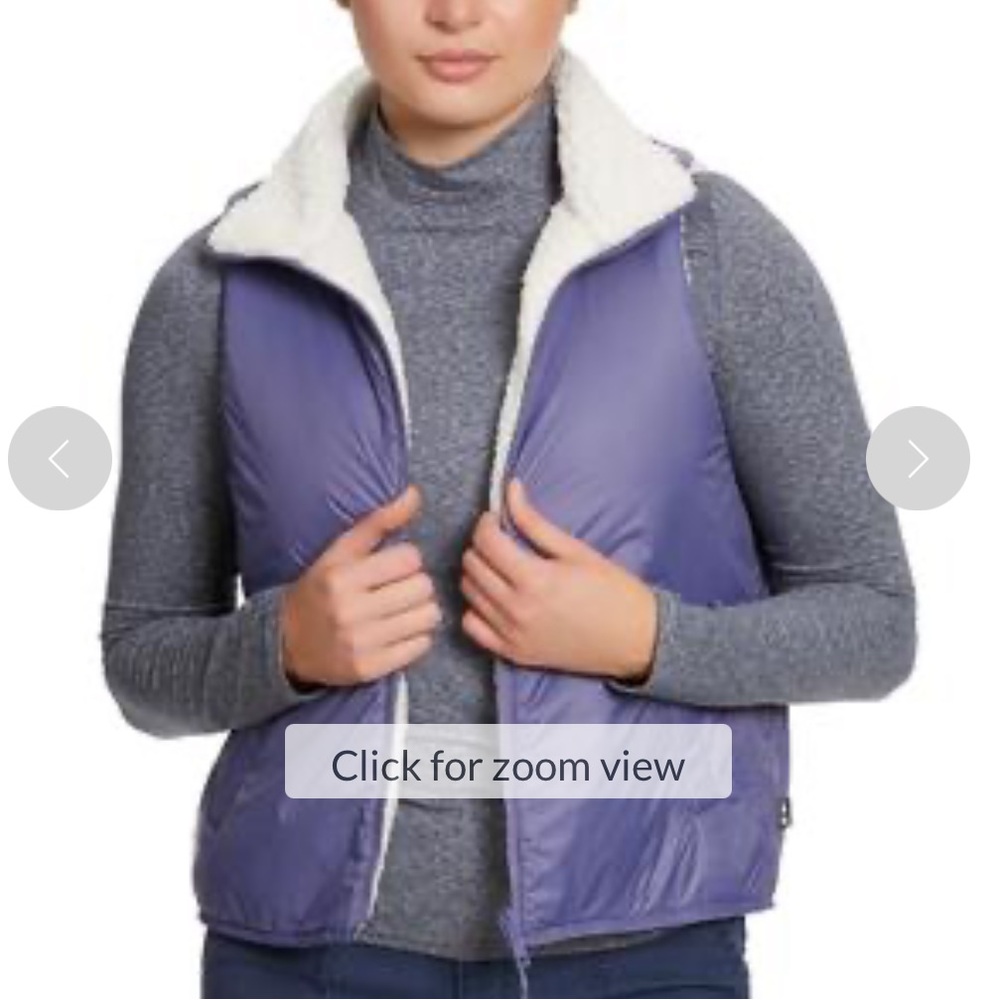 NWT! Bass Outdoor Women's Reversible Zip-Front Nylon/Sherpa Vest Size Small